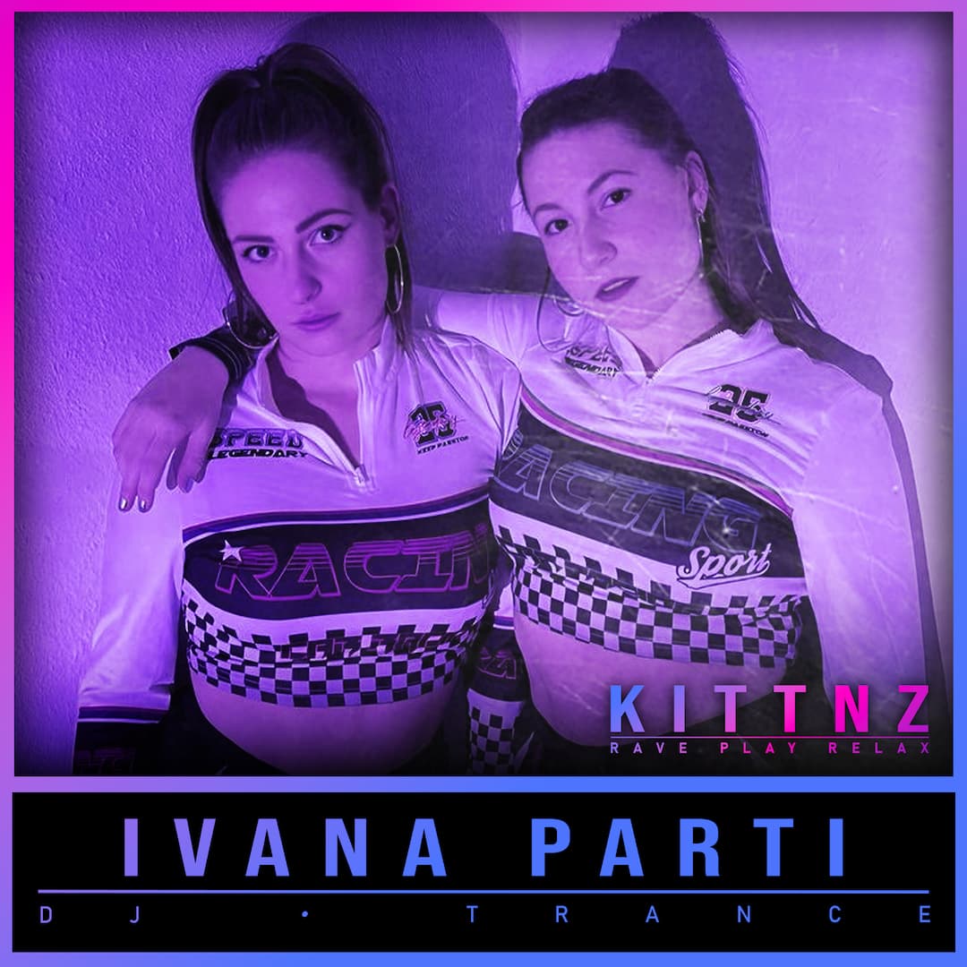 Ivana Parti spielen auf einer kinky Party in Hamburg